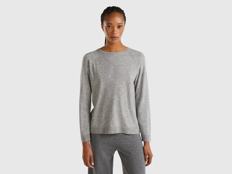Maglia girocollo grigio mélange in misto lana e cashmere