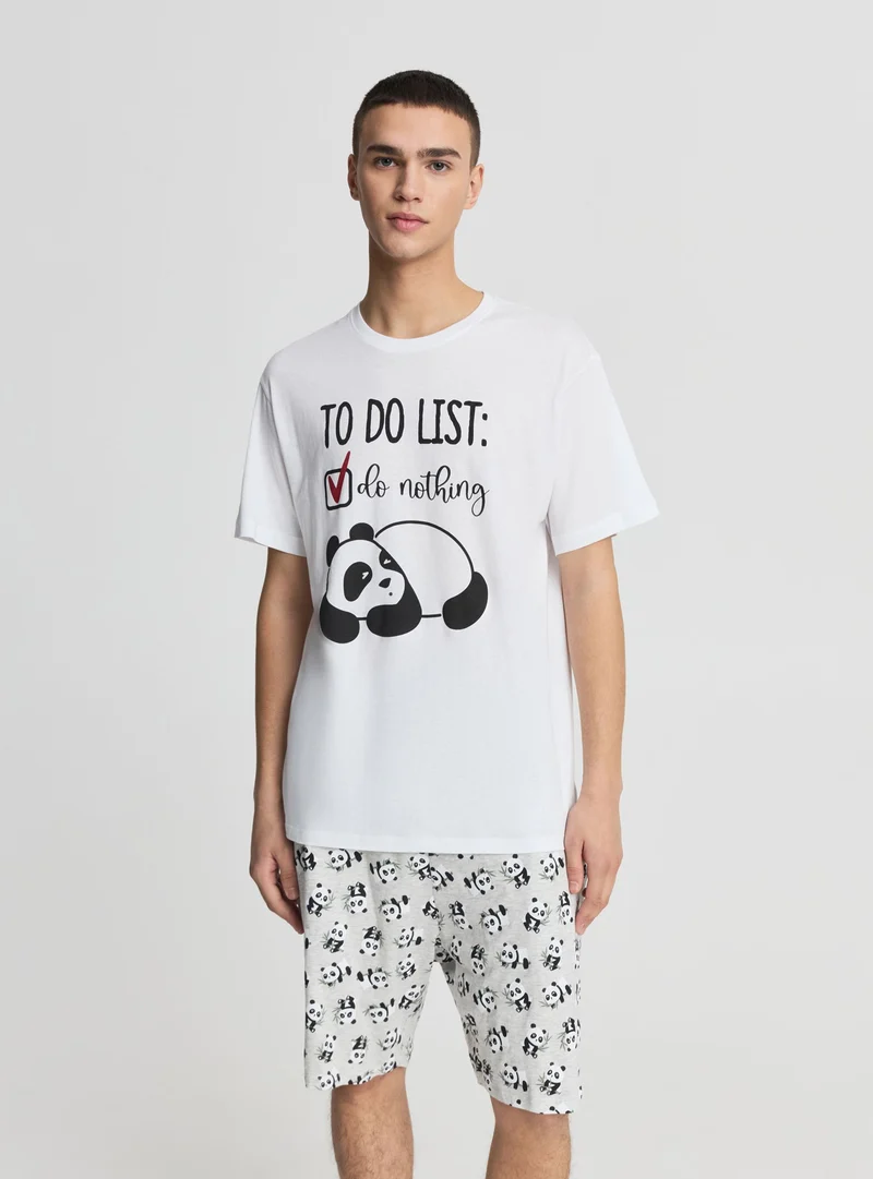 Set pigiama con t-shirt e bermuda stampa panda