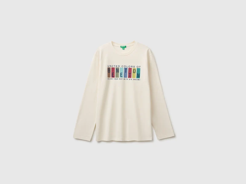 T-shirt con stampa e ricamo