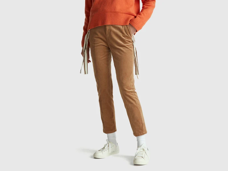 Chino in velluto elasticizzato