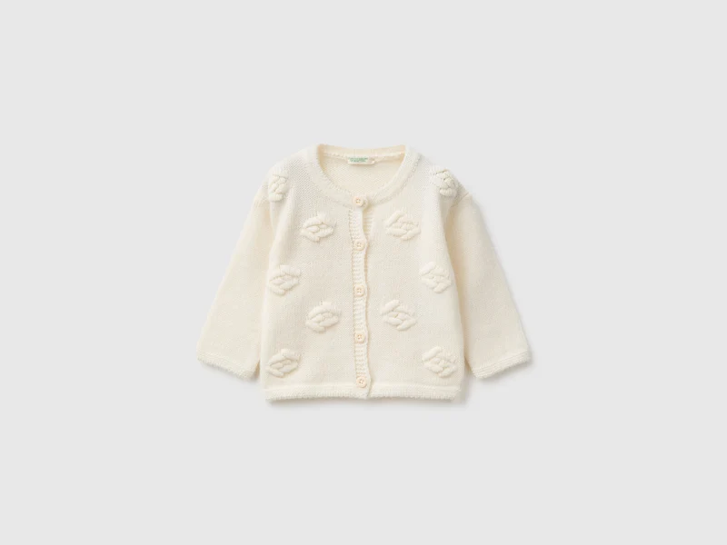 Cardigan con roselline