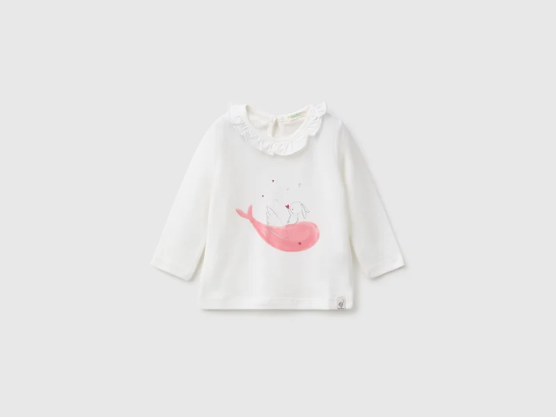T-shirt con rouches sul collo