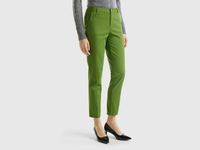 Chino slim fit in cotone verde militare