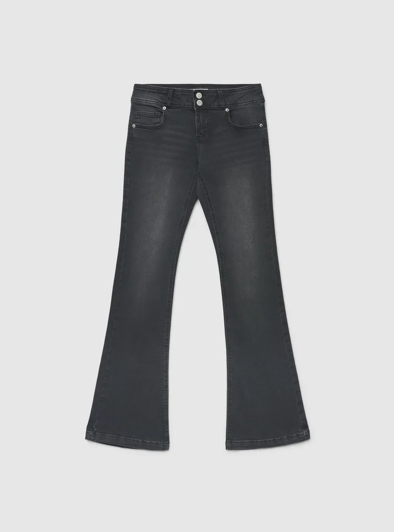 Jeans a zampa a vita bassa