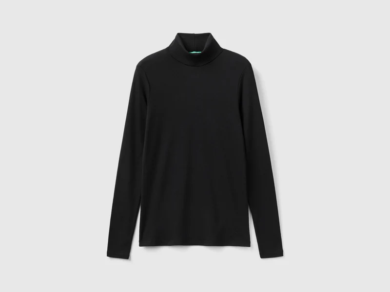 T-shirt a manica lunga con collo alto