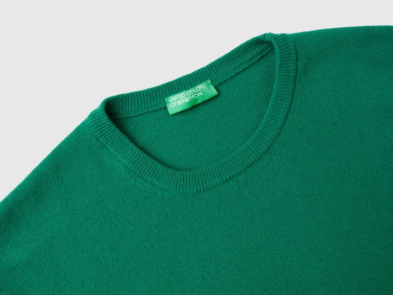 Maglia girocollo verde bosco in pura lana Merino