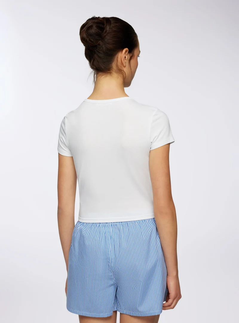 T-shirt crop con stampa peperoncino
