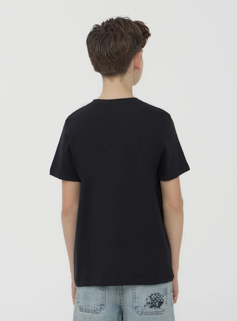 T-shirt con scritta simpatica