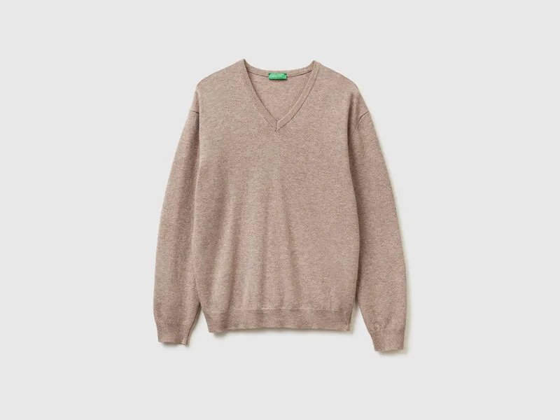 Maglia scollo a V tortora in pura lana Merino