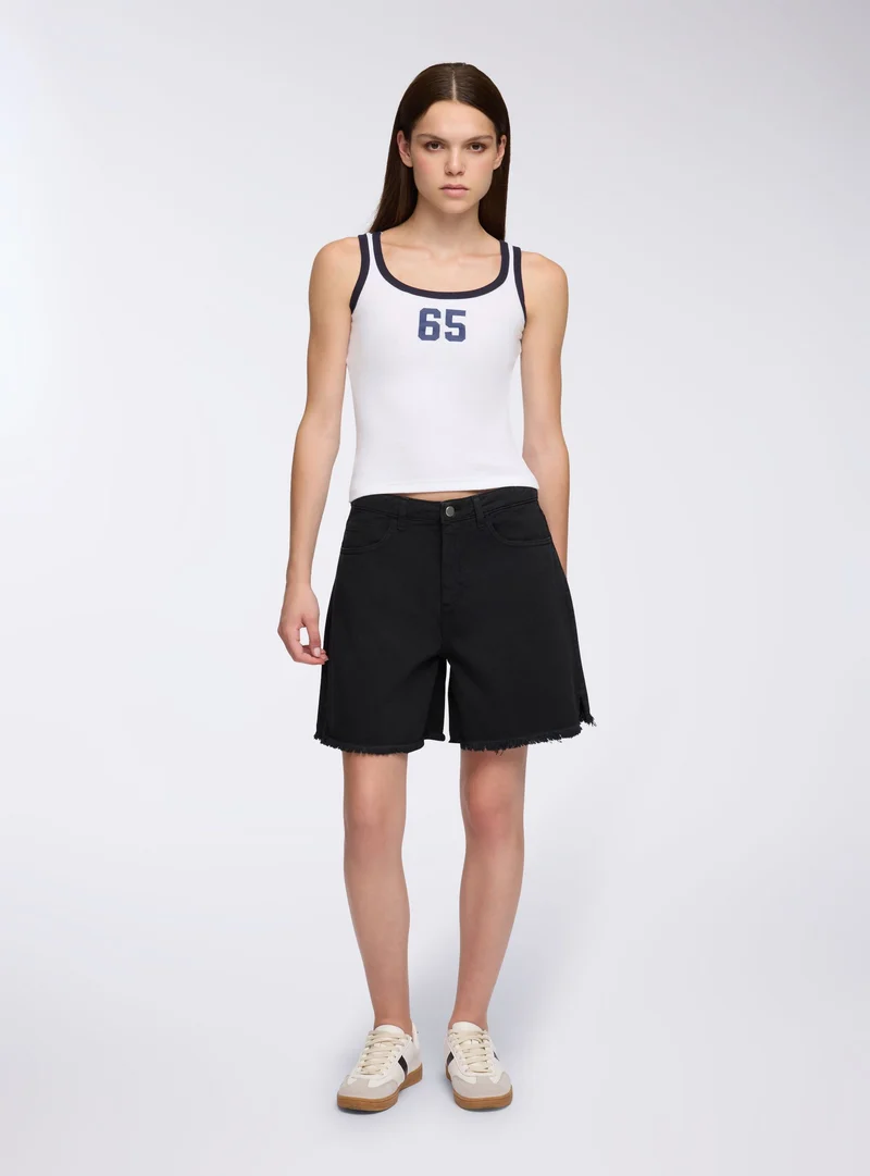 Shorts sfrangiati con spacchetti