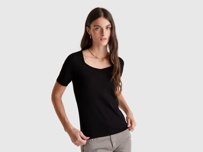 T-shirt slim fit