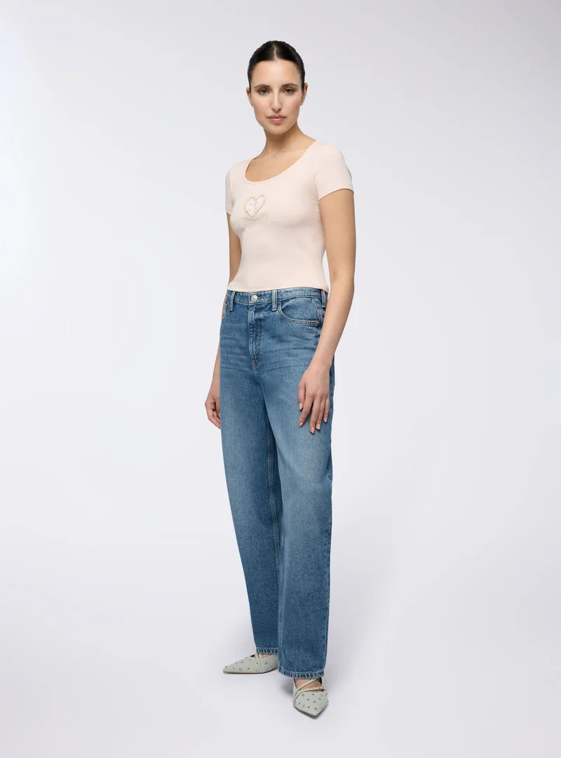 T-shirt con applicazioni perle a cuore
