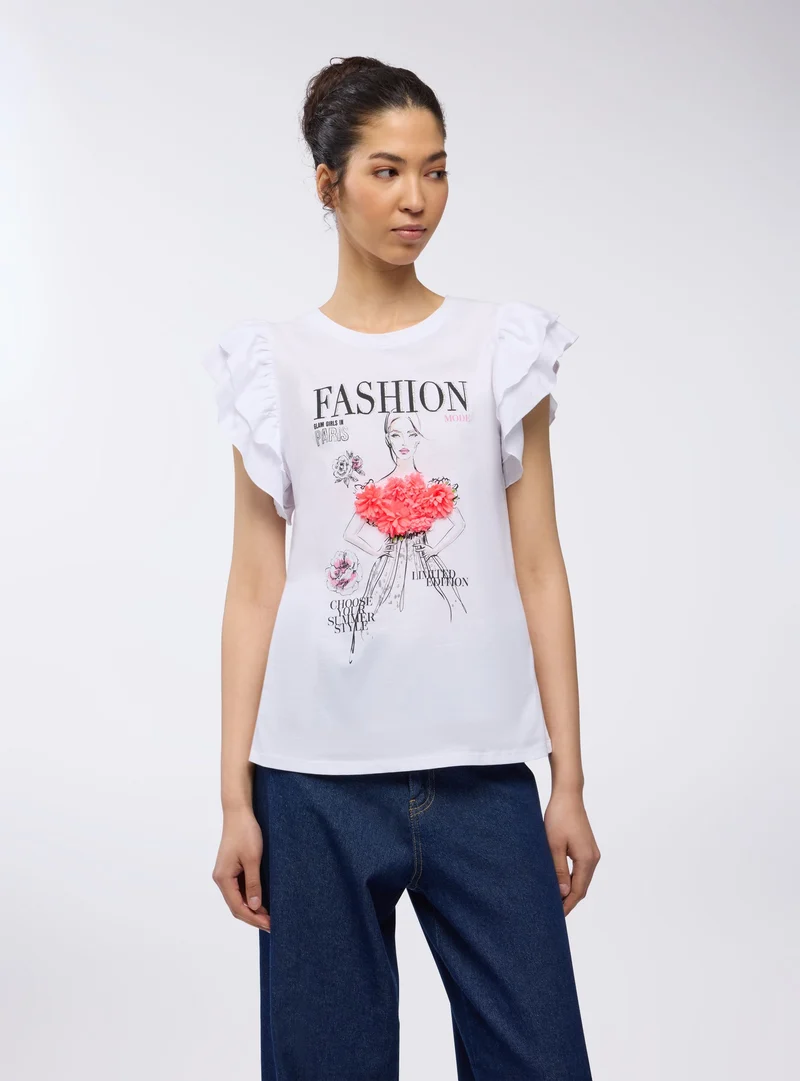 T-shirt con stampa fashion e applicazioni