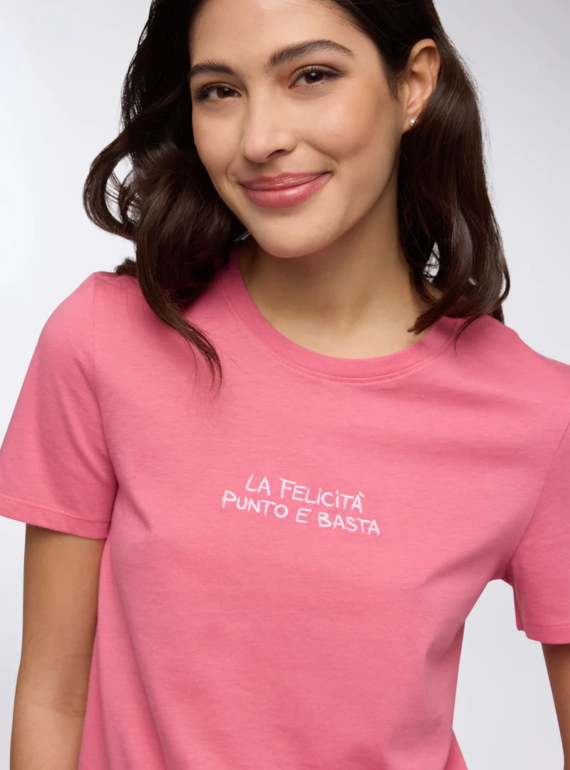 T-shirt con scritta simpatica