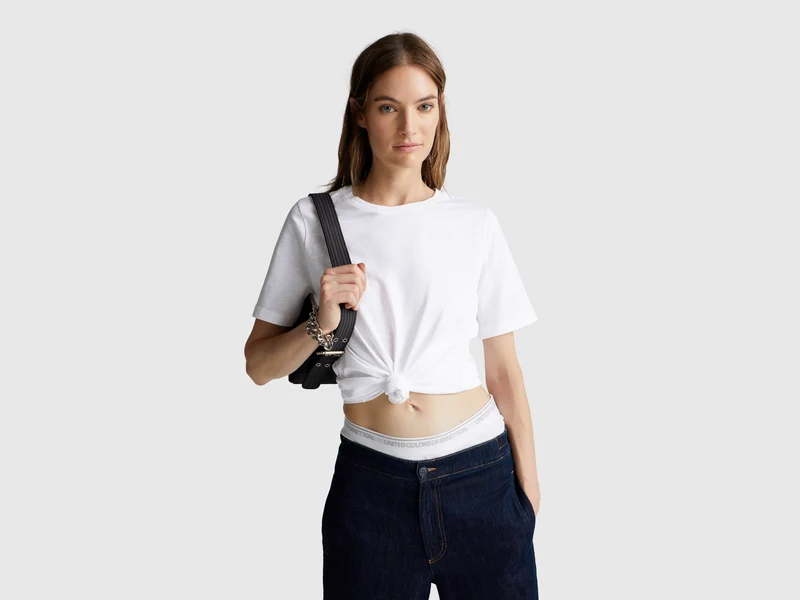 T-shirt girocollo in cotone fiammato