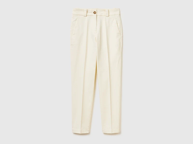 Pantaloni slim fit
