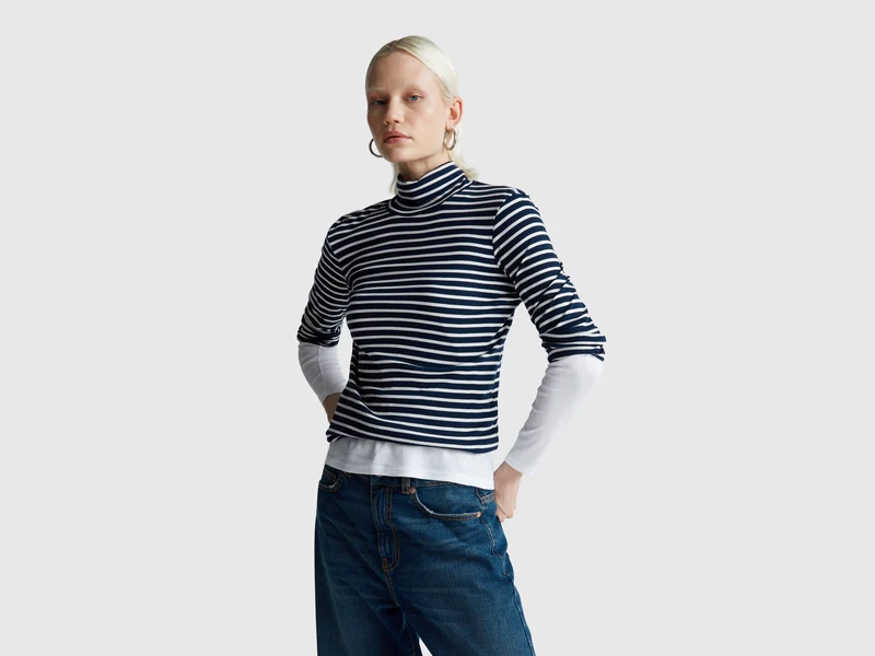 T-shirt lupetto a righe