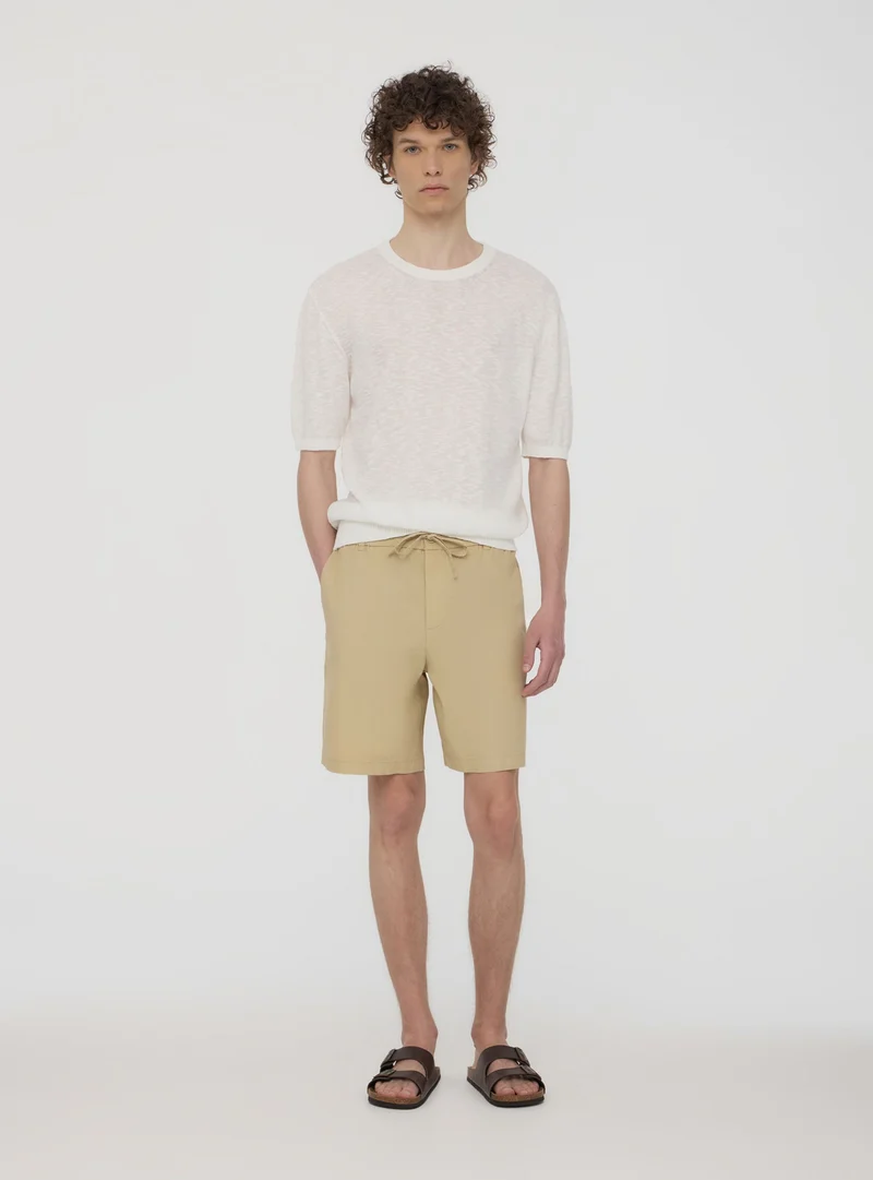 Pantaloncini chino con coulisse