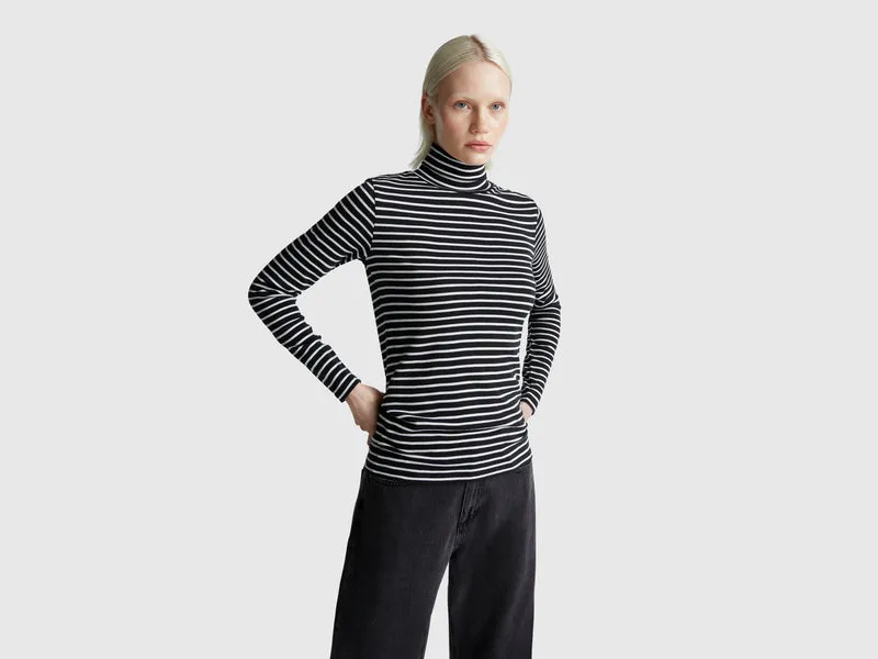 T-shirt lupetto a righe