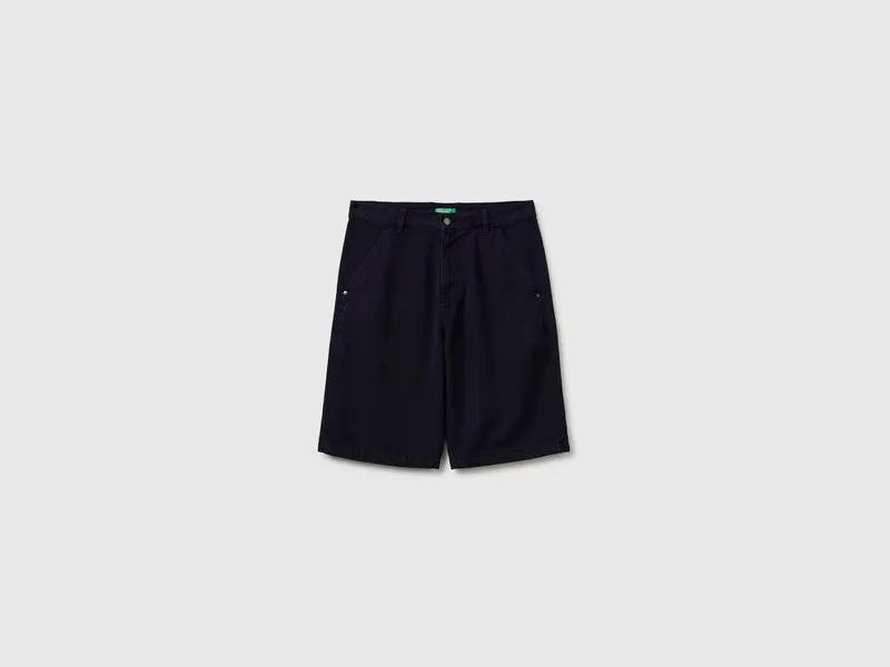 Shorts in canvas