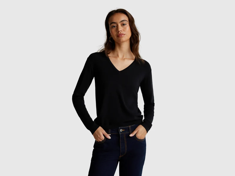 Maglia con scollo a V in puro cotone
