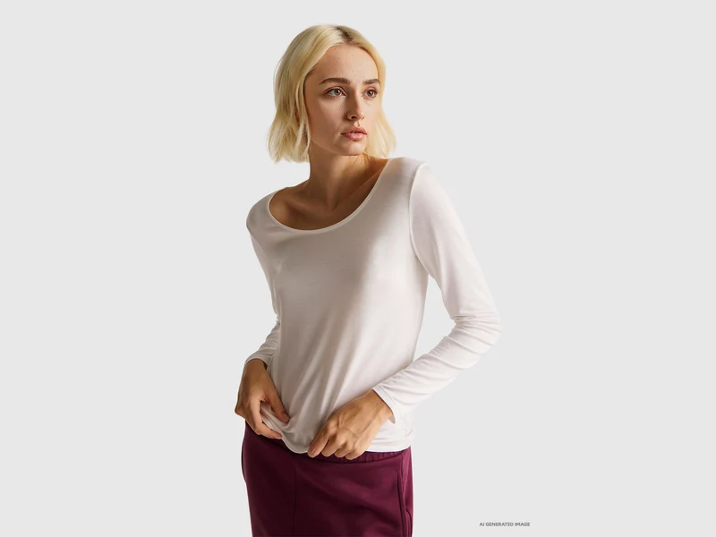 Maglietta slim fit in viscosa stretch