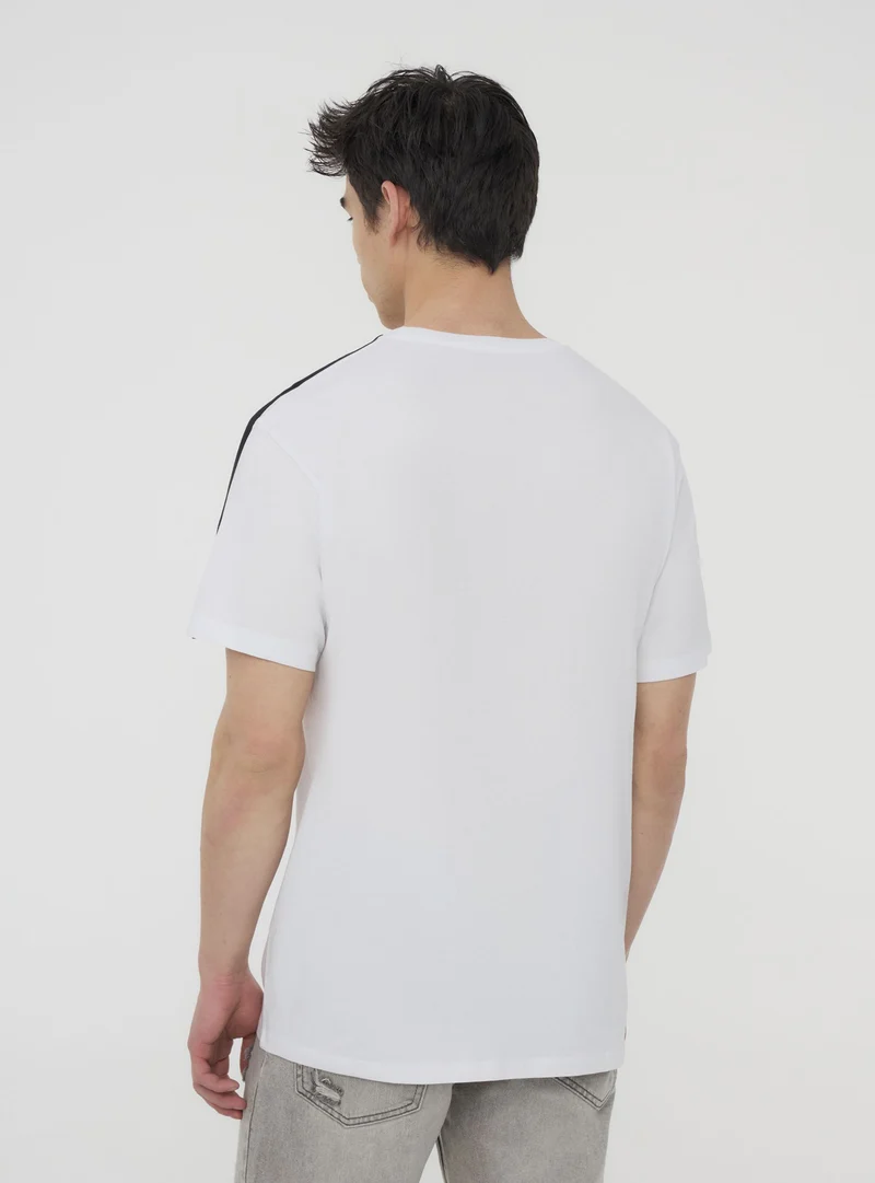 T-shirt bande maniche