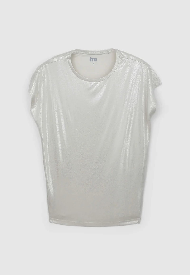 T-shirt ampia lucida
