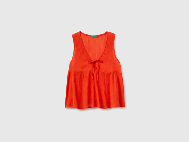 Top scollo a V con lacci