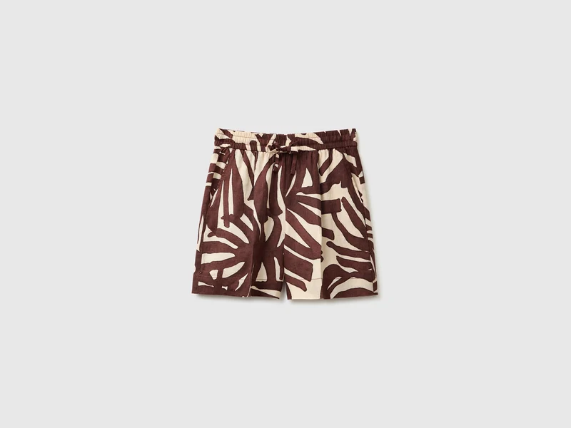 Shorts stampati in puro lino