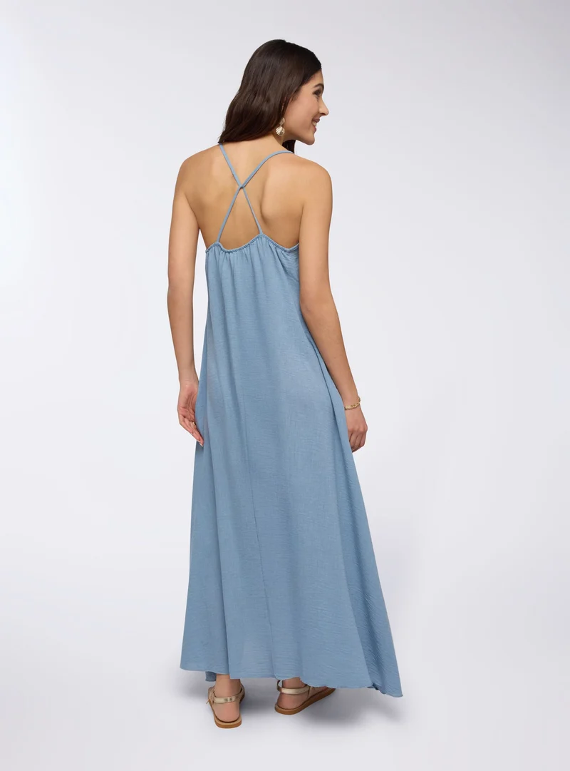 Vestito lungo scollo a v e spalline incrociate sul retro