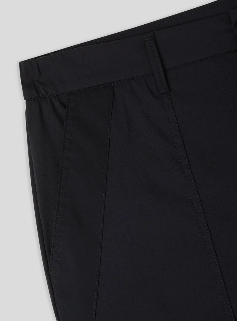 Pantaloncini chino tessuto tecnico