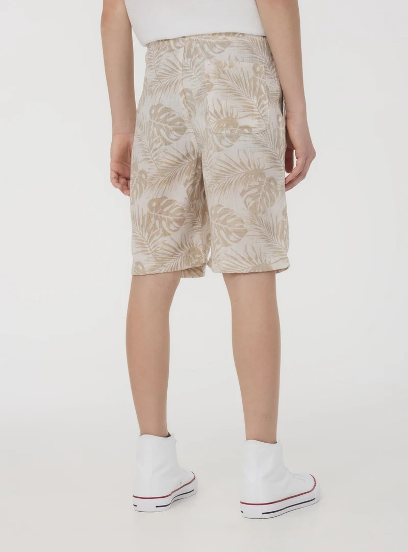 Shorts jogger fantasia foglie tessuto leggero