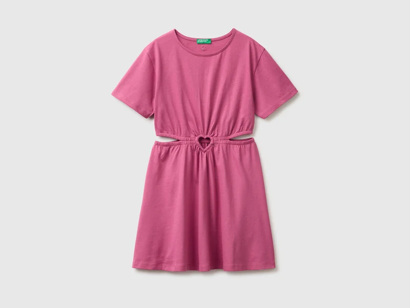 Vestito cut-out con cuore