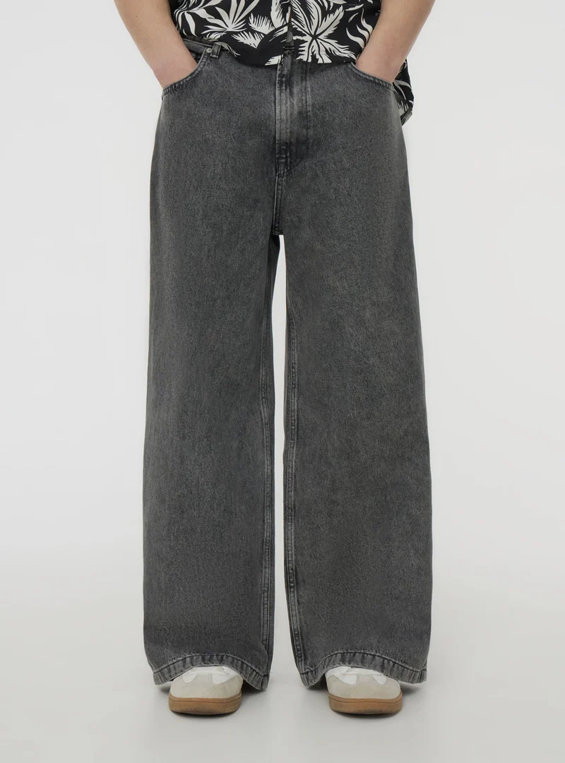 Jeans scuri skater