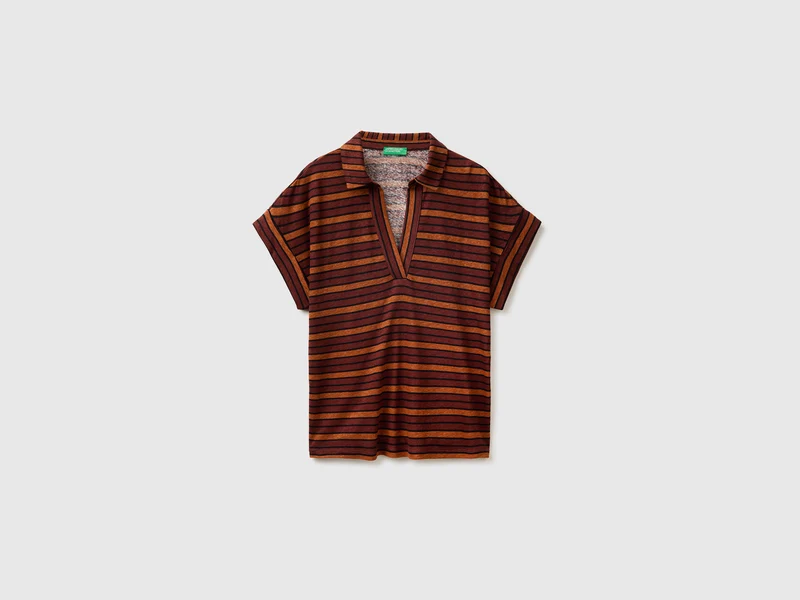 T-shirt a righe con collo a polo