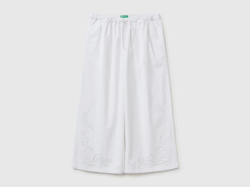 Pantaloni con pizzo sangallo