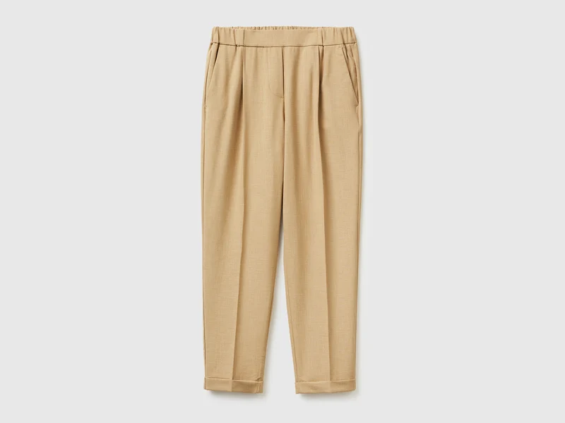 Pantaloni a sigaretta