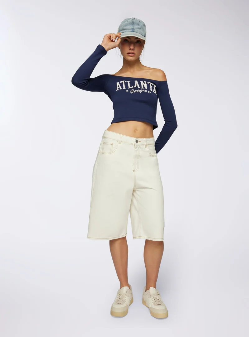 T-shirt crop stampa college