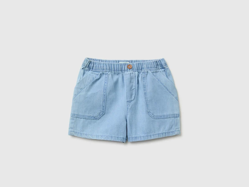 Shorts in chambray