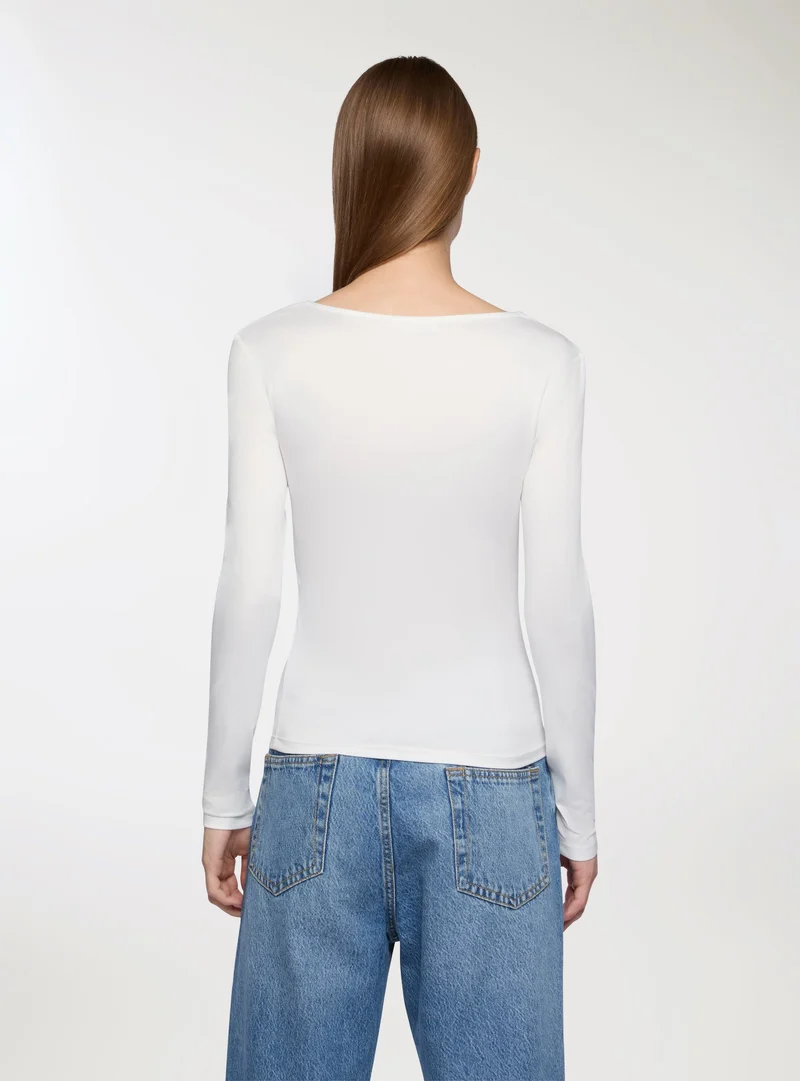 T-shirt elasticizzata scollo tondo