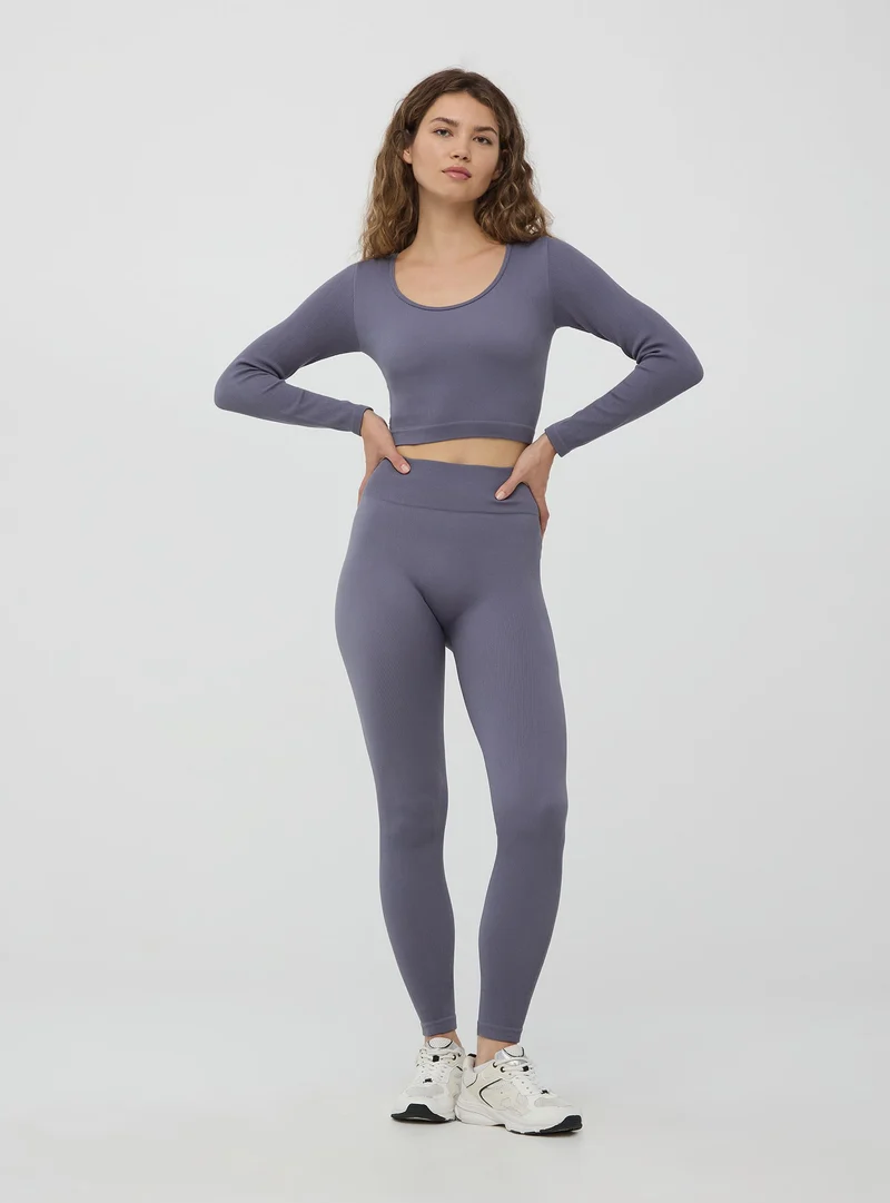 T-shirt crop a costine seamless