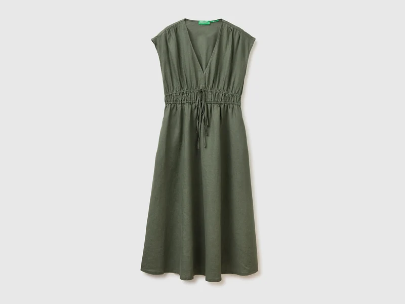 Vestito svasato in puro lino