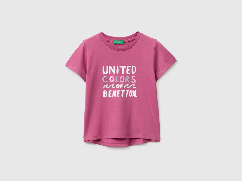 T-shirt con stampa e ricamo