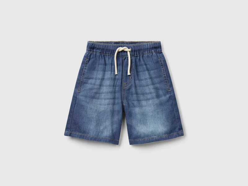 Bermuda in chambray