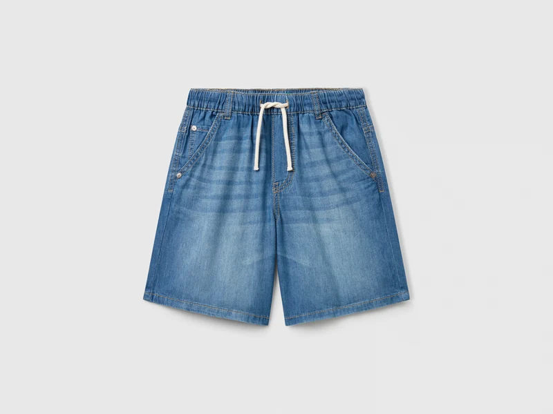Bermuda in chambray