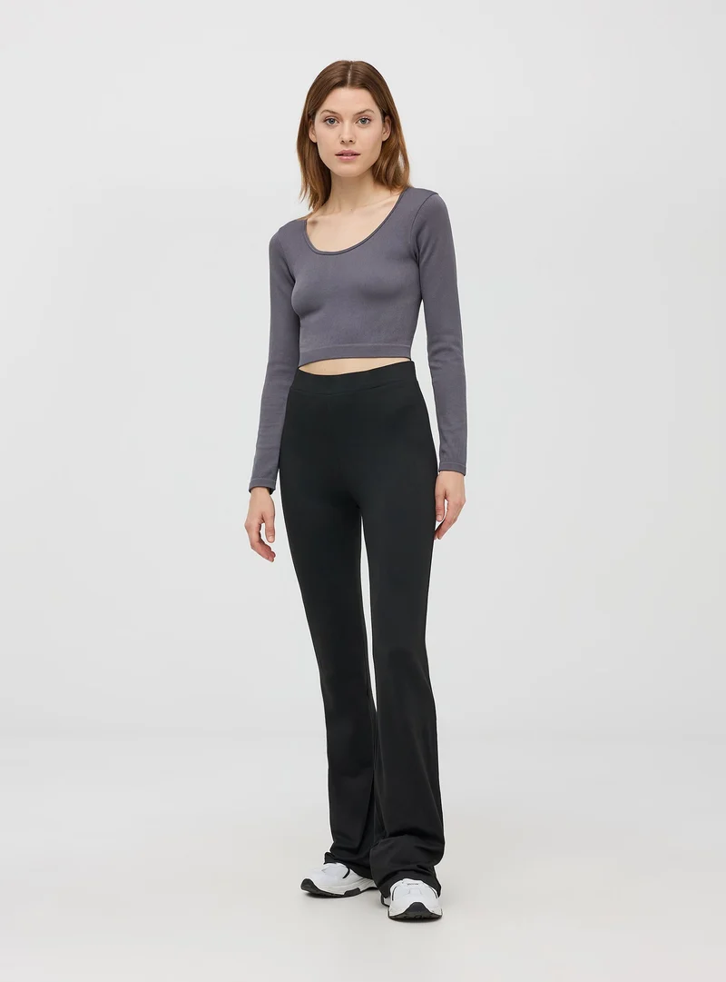 T-shirt crop a costine seamless
