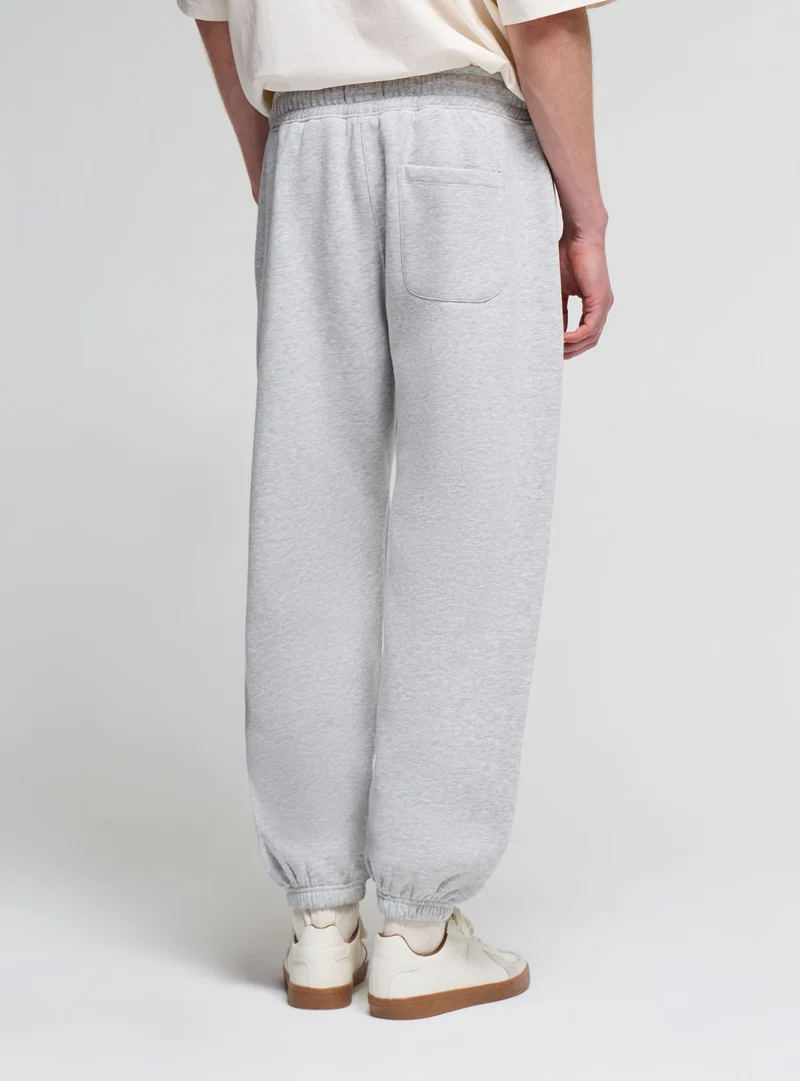 Pantaloni jogger con coulisse