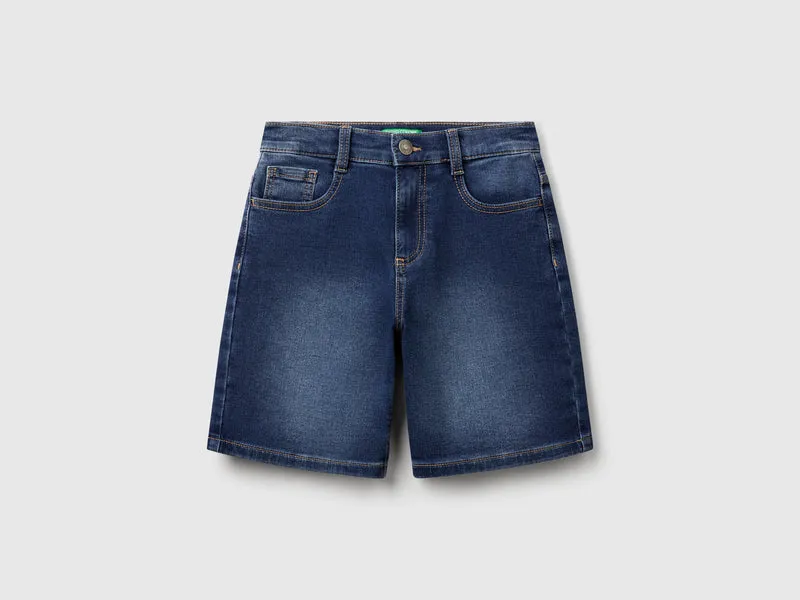 Bermuda straight in denim elasticizzato