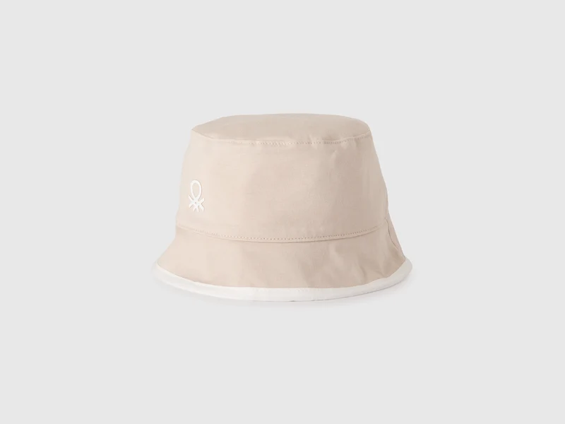 Cappello alla pescatora reversibile